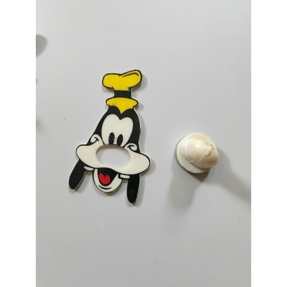 Lot of 6 Vintage Mickey Mouse‎ Disney Refrigerator Magnets - Picture 7 of 9